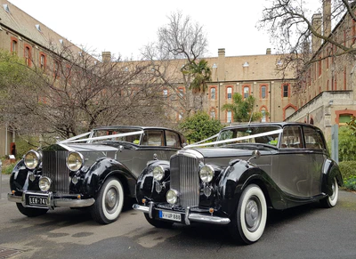 images/gallery/1949-Rolls-Royce-Wraith-and-1950-Bentley-Coachbuilt-2-tone-at-Abbotsford-Convent-2.jpg